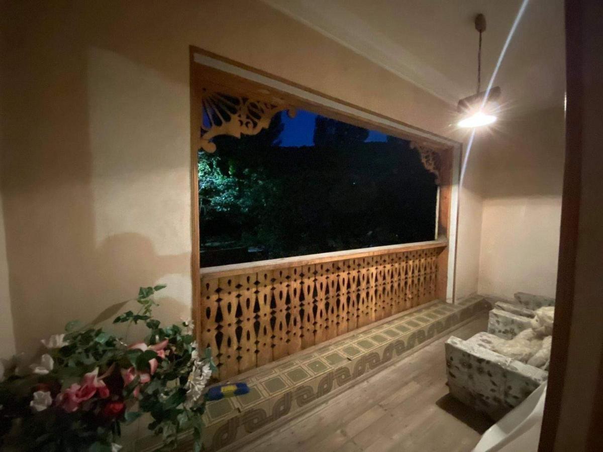 Guest House Raisa ดีลีจาน ภายนอก รูปภาพ